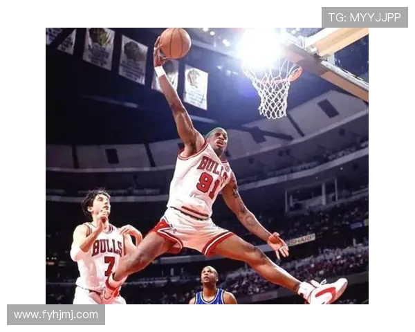 文班奇惊艳爆发马刺横扫公牛